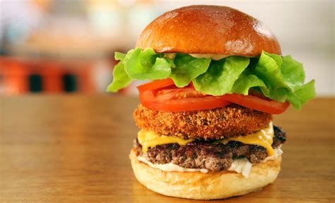 Betty burger - Betty’s Burgers in Noosa - where it all began! - is a perfect place to have a quick lunch. It’s Australian owned and named after ‘Betty’ who made hamburgers in Hastings Street, Noosa for over 25 years. Janine Allis, founder of Boost Juice is part-owner ...